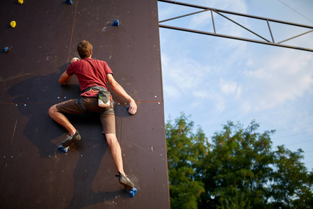 保建英成功 保建英成功