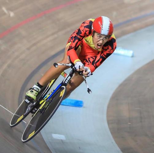 下诞生并迅 下诞生并迅